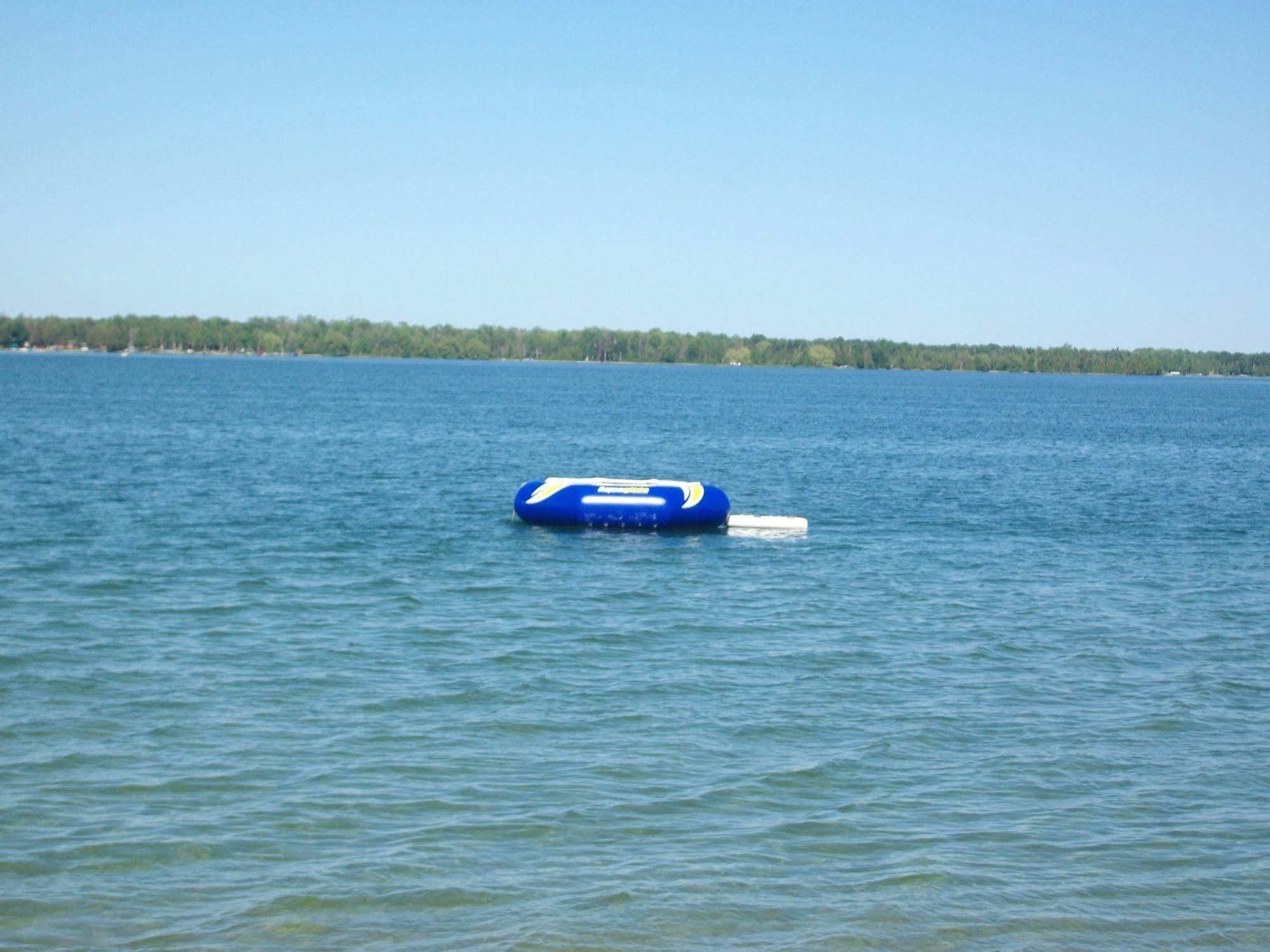 Grand Lake Resort Presque Isle Exterior foto